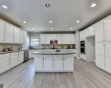 4805 Shelbourne Drive - Photo Thumbnail 26