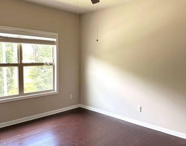 237 Franklin Street - Photo Thumbnail 22