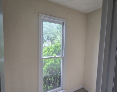 3490 Runnymeade Drive - Photo Thumbnail 15