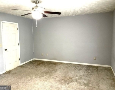1013 Travelers Trail Nw - Photo Thumbnail 19