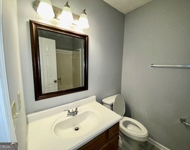 1013 Travelers Trail Nw - Photo Thumbnail 21