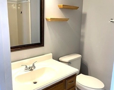 1013 Travelers Trail Nw - Photo Thumbnail 16