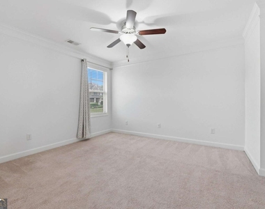 4865 Alexandria Avenue - Photo Thumbnail 30
