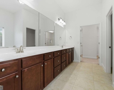 4865 Alexandria Avenue - Photo Thumbnail 22