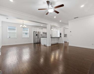 4865 Alexandria Avenue - Photo Thumbnail 19