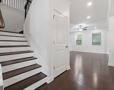 4865 Alexandria Avenue - Photo Thumbnail 7