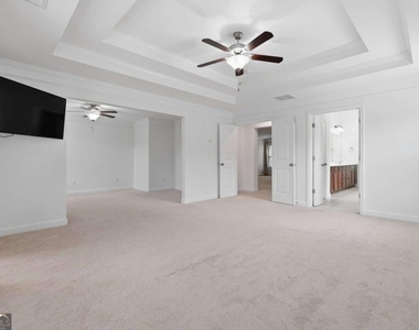 4865 Alexandria Avenue - Photo Thumbnail 12