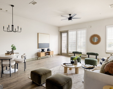 764 Memorial Drive Se - Photo Thumbnail 8