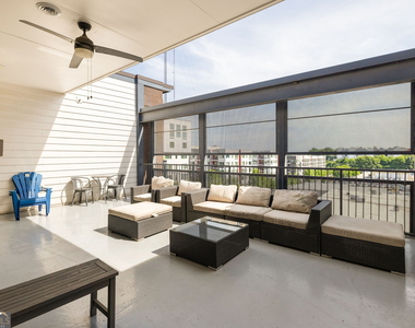 764 Memorial Drive Se - Photo Thumbnail 22