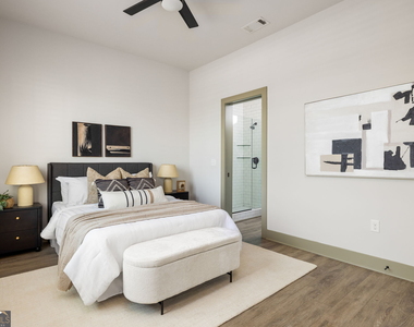764 Memorial Drive Se - Photo Thumbnail 11