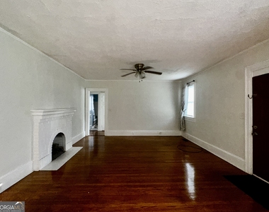 138 Desoto Place - Photo Thumbnail 11