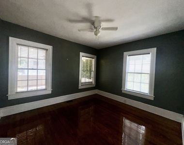 138 Desoto Place - Photo Thumbnail 17
