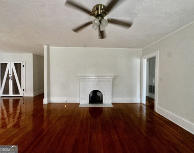 138 Desoto Place - Photo Thumbnail 7
