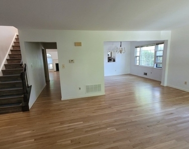 25 Wexford Dr - Photo Thumbnail 6
