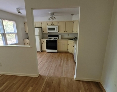 25 Wexford Dr - Photo Thumbnail 2
