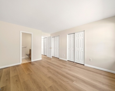 123 Harrow Dr - Photo Thumbnail 12
