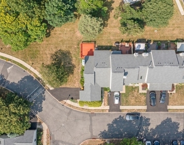 123 Harrow Dr - Photo Thumbnail 20