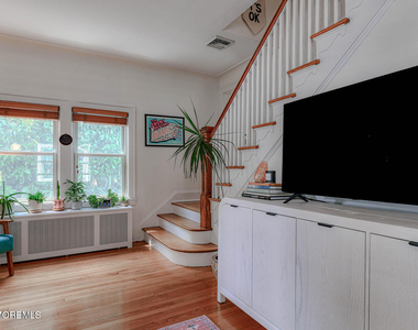 1503 Emory Street - Photo Thumbnail 11