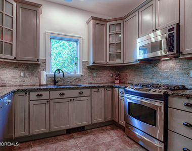 1503 Emory Street - Photo Thumbnail 18