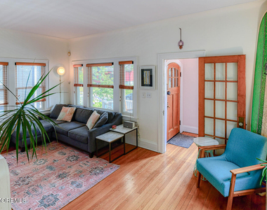 1503 Emory Street - Photo Thumbnail 10