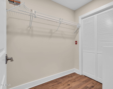 58 Cove Road - Photo Thumbnail 51