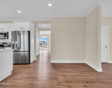 58 Cove Road - Photo Thumbnail 17