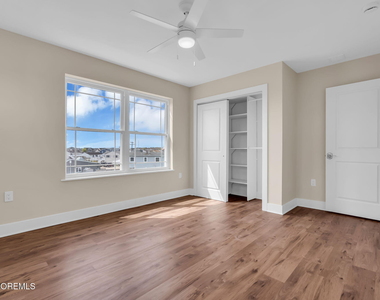 58 Cove Road - Photo Thumbnail 41