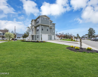 58 Cove Road - Photo Thumbnail 66