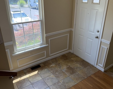 3904 Plowmans Court - Photo Thumbnail 2