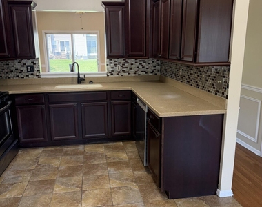3904 Plowmans Court - Photo Thumbnail 5