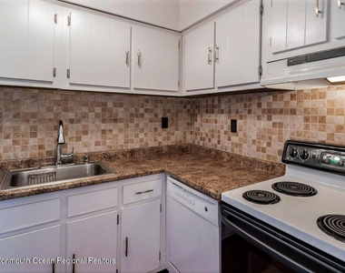 1501 Ocean Avenue - Photo Thumbnail 12