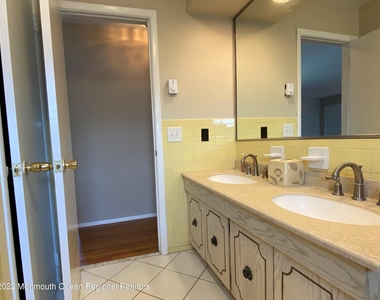 1501 Ocean Avenue - Photo Thumbnail 18