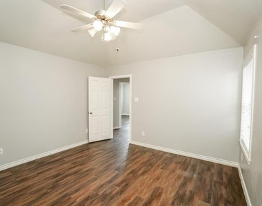 8826 Tucker Street - Photo Thumbnail 7