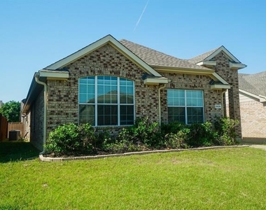 8826 Tucker Street - Photo Thumbnail 15