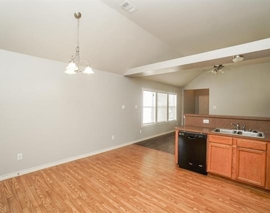 8826 Tucker Street - Photo Thumbnail 5