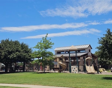12340 Payne Street - Photo Thumbnail 39