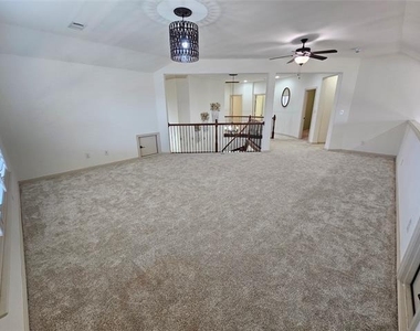 12340 Payne Street - Photo Thumbnail 31