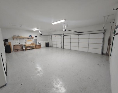 12340 Payne Street - Photo Thumbnail 10