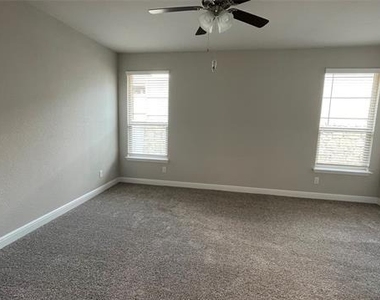 2316 Coyote Way - Photo Thumbnail 14