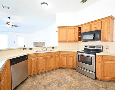 1631 Mt Zion Drive - Photo Thumbnail 7