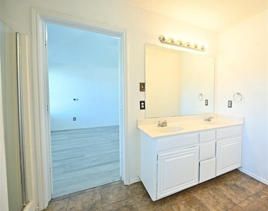 1631 Mt Zion Drive - Photo Thumbnail 20