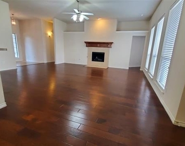 301 Ponderosa Trail - Photo Thumbnail 5