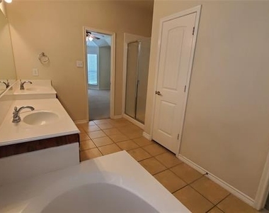 301 Ponderosa Trail - Photo Thumbnail 20