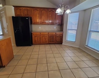301 Ponderosa Trail - Photo Thumbnail 10