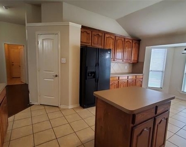 301 Ponderosa Trail - Photo Thumbnail 11