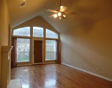 7112 Jessup - Photo Thumbnail 4