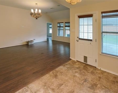 4308 Summer Star Lane - Photo Thumbnail 2