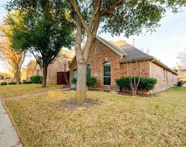 935 Panther Lane - Photo Thumbnail 2
