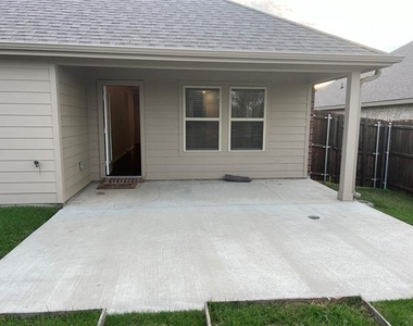1007 Branding Iron Lane - Photo Thumbnail 13
