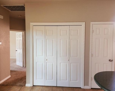 8115 Sycamore Drive - Photo Thumbnail 10